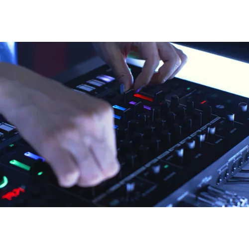 Roland TR-8S Драм-машина