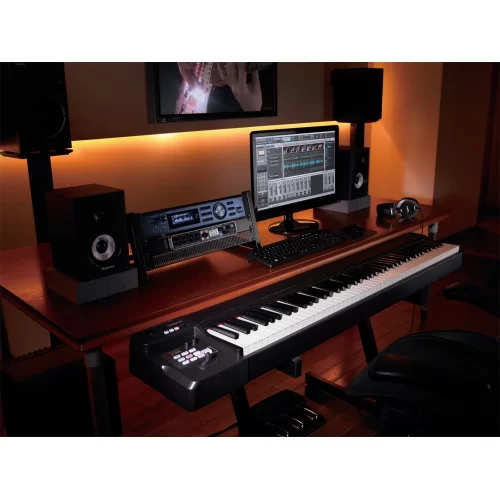 Roland UA-1010 Аудиоинтерфейс USB, 10х10