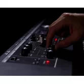 Roland VR-730 Синтезатор, орган