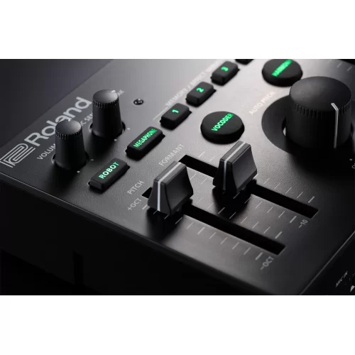 Roland VT-4 Вокальный процессор