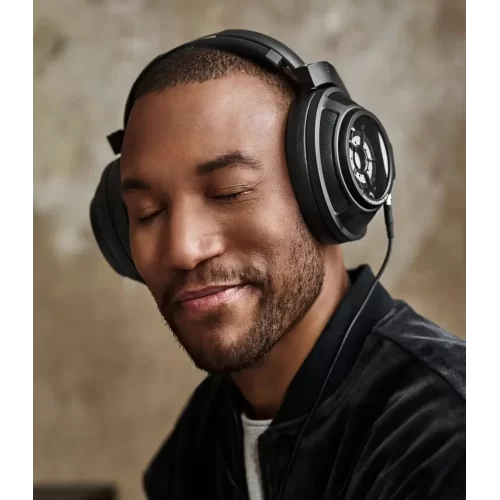 Sennheiser HD 820 Закрытые наушники