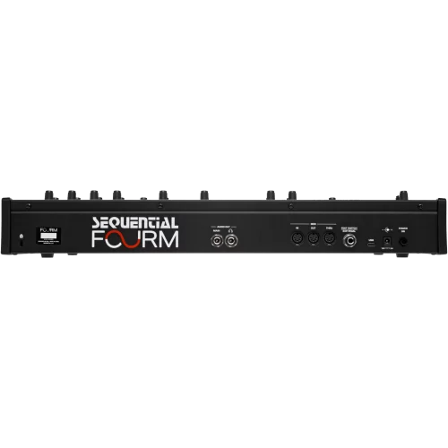 Sequential FourM 4-голосый аналоговый синтезатор