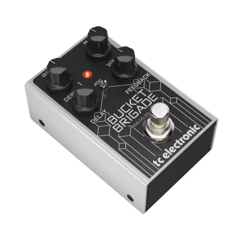 TC Electronic BUCKET BRIGADE ANALOG DELAY Гитарная педаль дилей