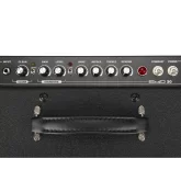 Carlsbro EVO 30 Ламповый гитарный комбоусилитель, 30 Вт, 10"