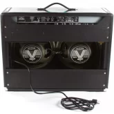 Fender '68 Custom Twin Reverb Гитарный ламповый комбоусилитель, 85 Вт., 2x12"