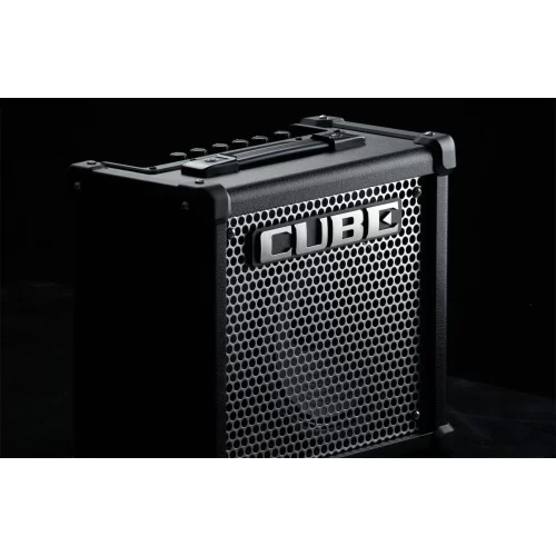 Roland CUBE-10GX Гитарный комбоусилитель, 10 Вт., 8"